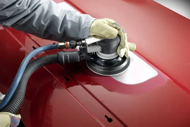 Eliminación de Impurezas en Pintura Automotriz: Causas, Solución y Prevención